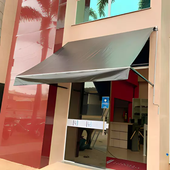 Toldo Cortina com Braço - trabalhos realizados