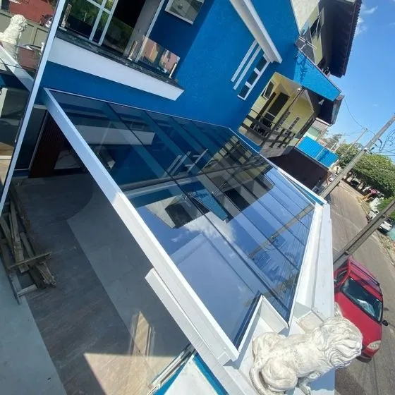 Cobertura de Policarbonato Compacto - trabalhos realizados