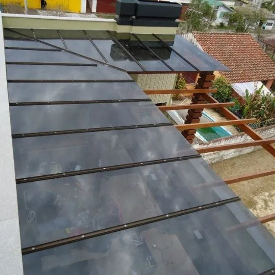 Cobertura de Policarbonato Compacto - trabalhos realizados