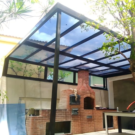 Pergolado em alumínio para área comercial Pergolado em alumínio para área comercial