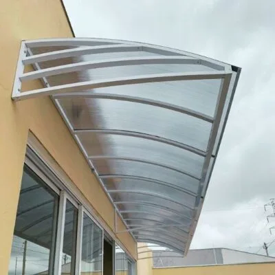 Toldo Policarbonato: Proteção Durável e Transparente para Áreas Externas.