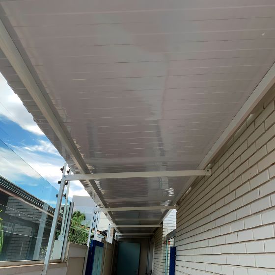 Cobertura de Telha com Isopor para Salão de Beleza em Cotia - trabalhos realizados