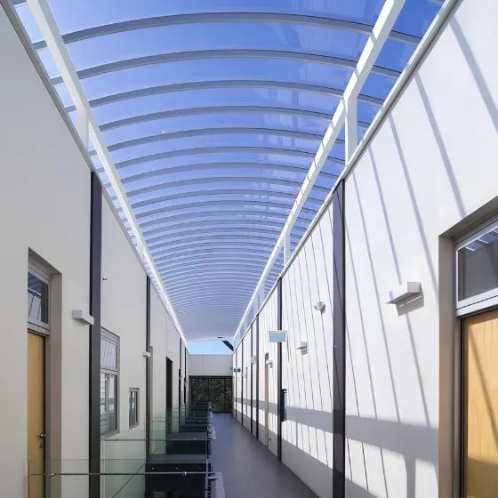 Cobertura de policarbonato compacto parcelada em Vinhedo SP