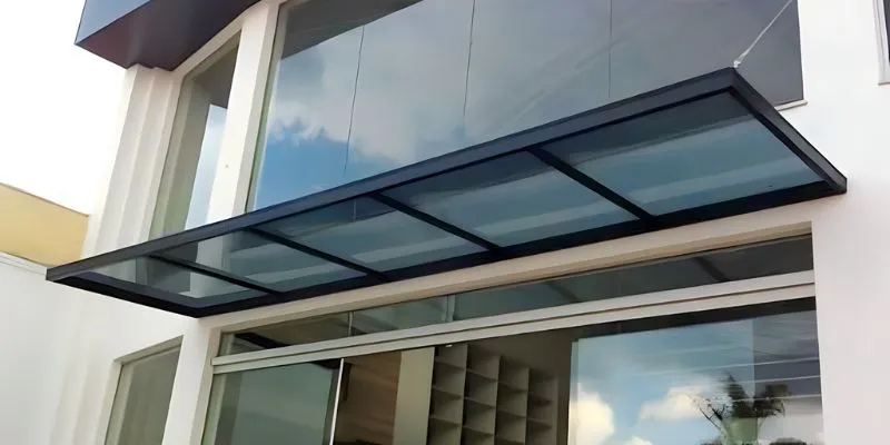 Toldo Fixo em Policarbonato Compacto Toldo Fixo em Policarbonato Compacto em SP - Toldos Demais